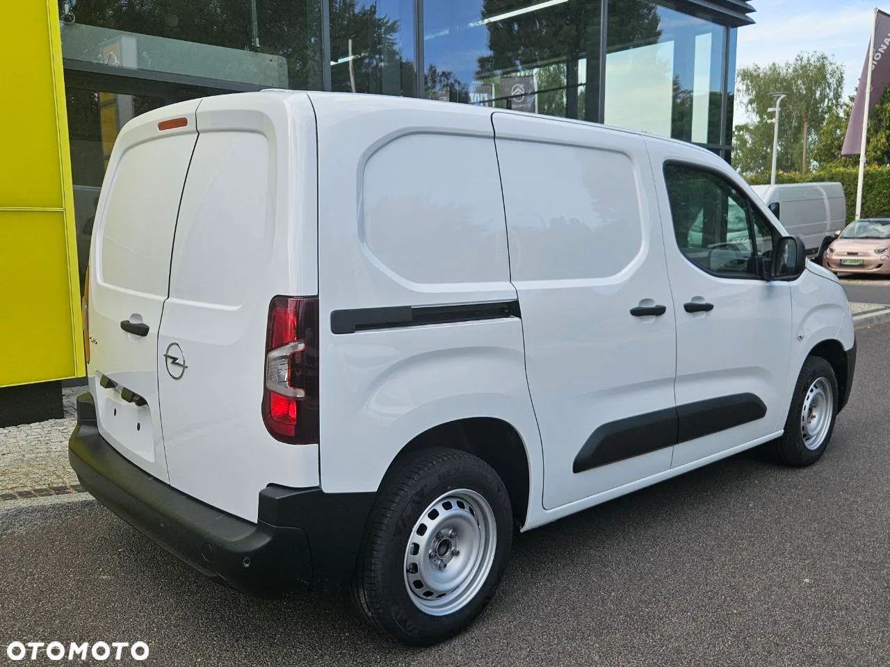 Opel Combo Cargo XL 1.2 110KM MT6 - 5
