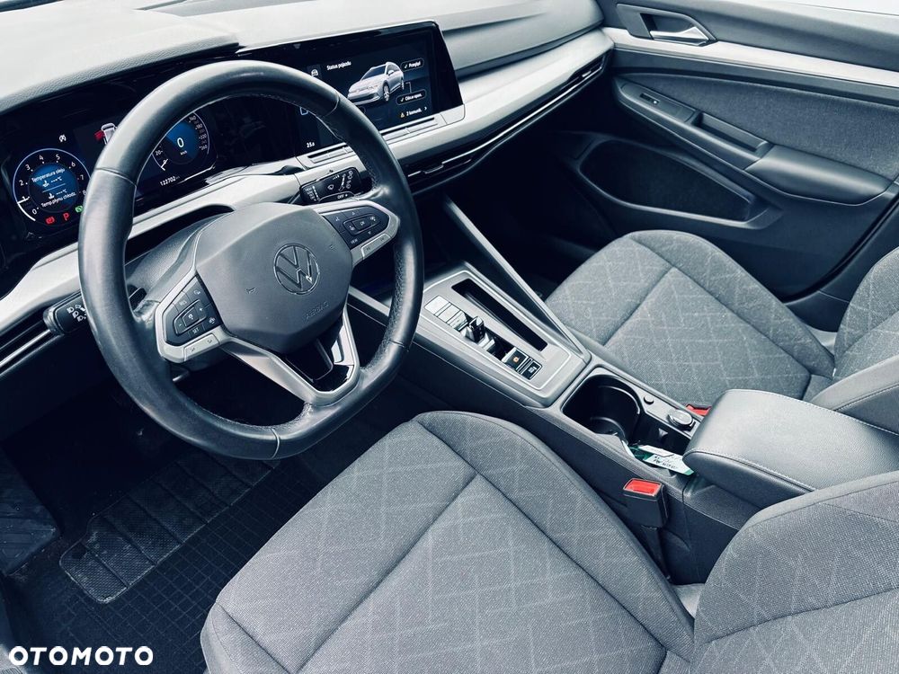 Volkswagen Golf - 12