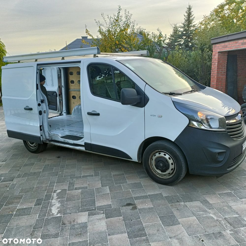 Opel Vivaro - 20