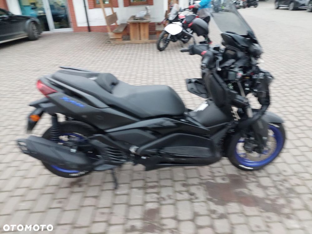 Yamaha X-max - 6