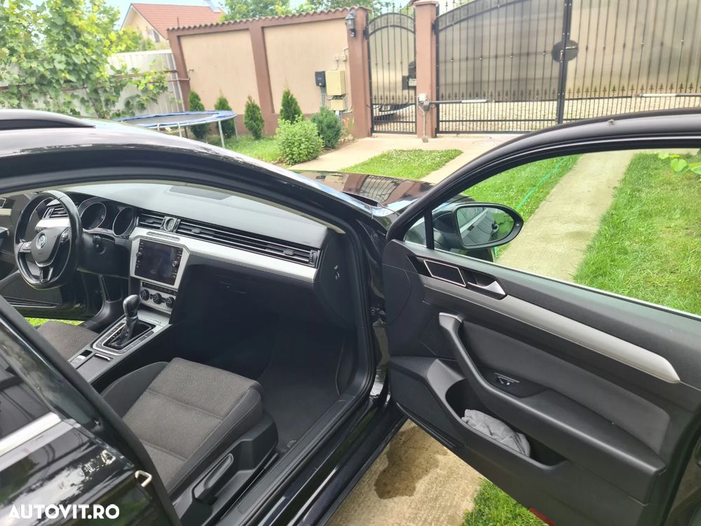 Volkswagen Passat 2.0 TDI DSG Comfortline - 8