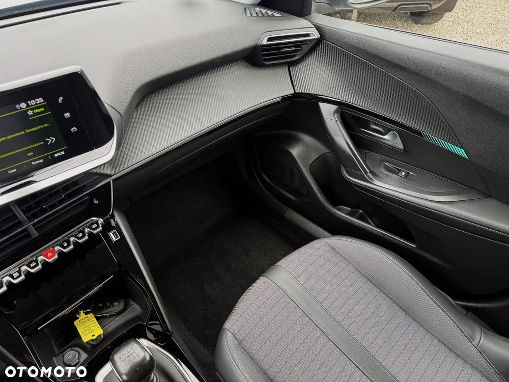Peugeot 2008 BlueHDi 110 Allure - 21