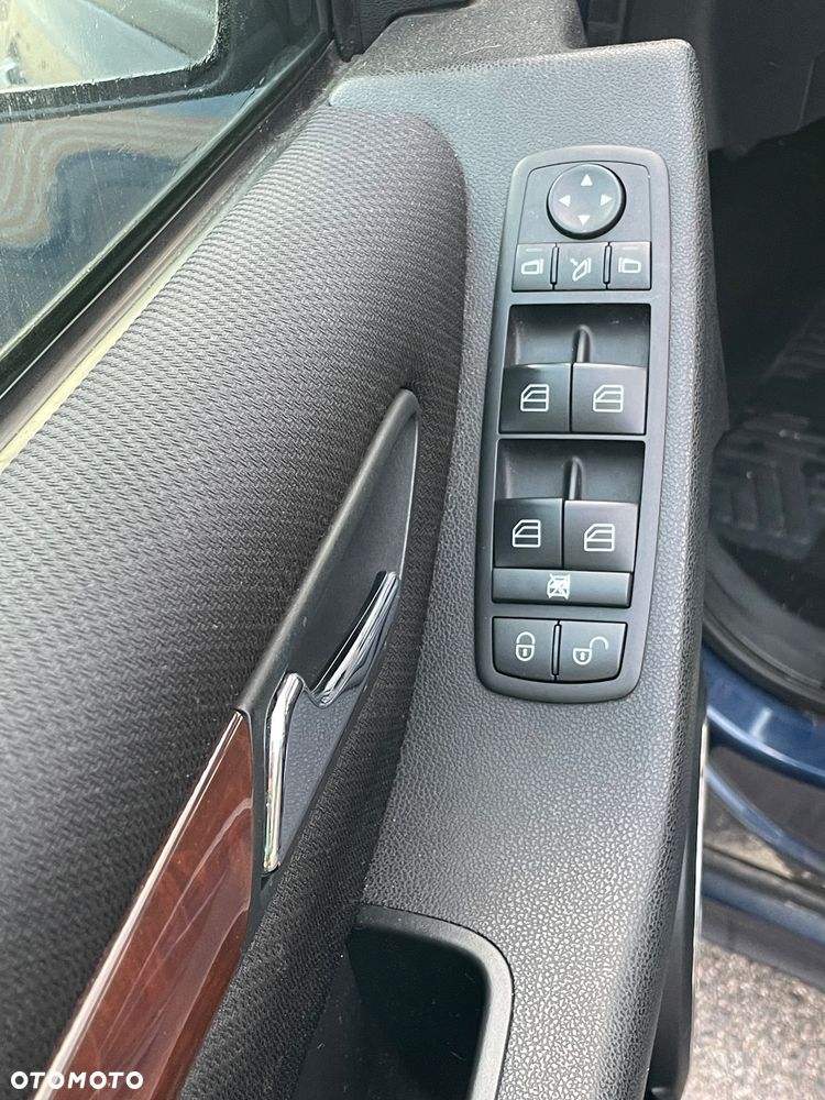 Mercedes-Benz Klasa A 150 Avantgarde Polar Star - 21
