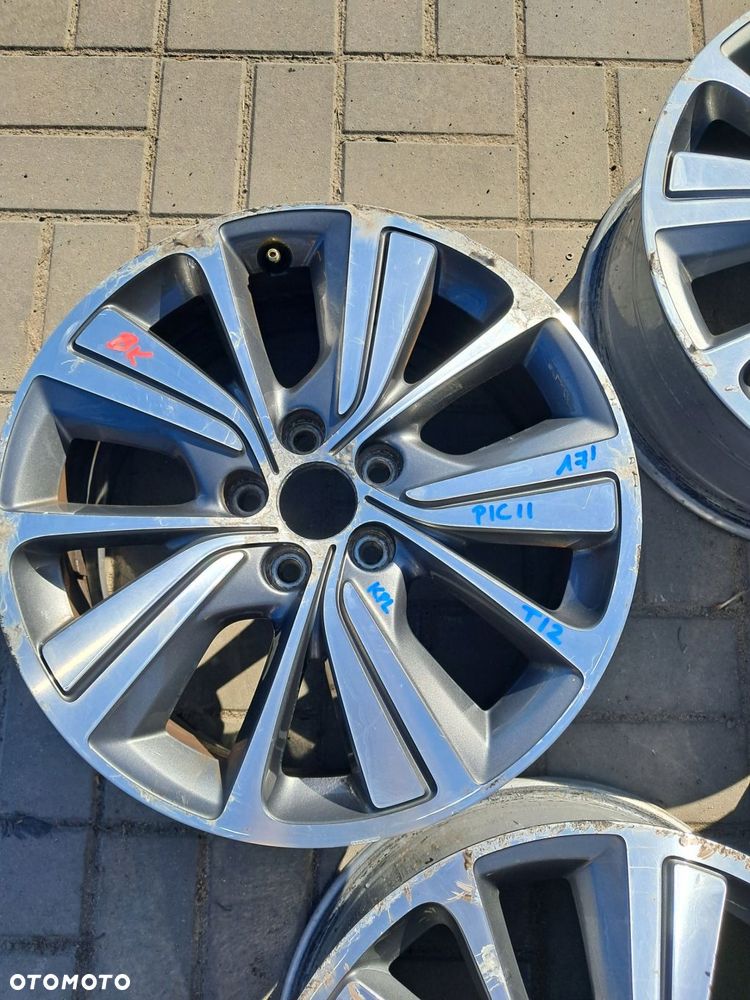 citroen c4 grand picasso ii felgi aluminiowe 5x108 e50 9677090377 - 11