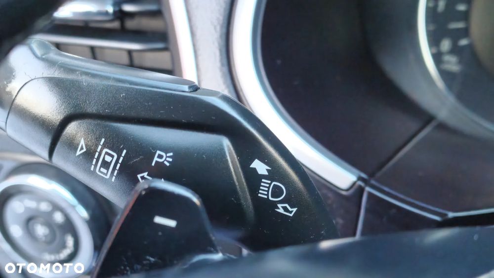 Ford S-Max - 31