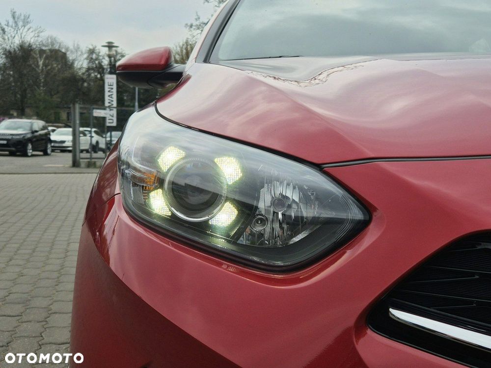 Kia Ceed 1.5 T-GDI M DCT - 23