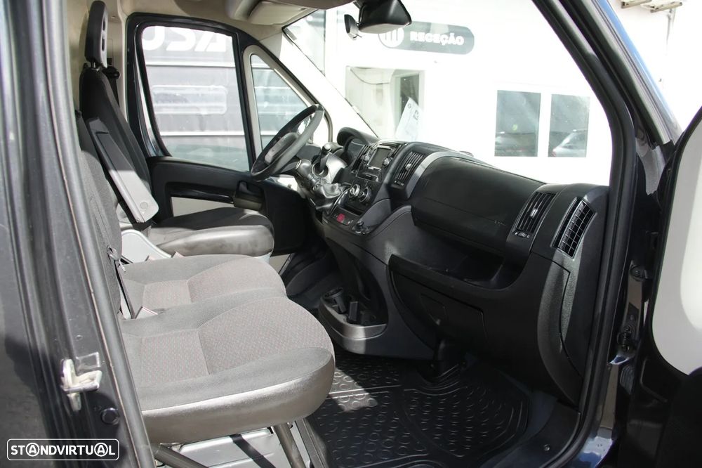 Peugeot Boxer Maxi Longa 2.0BlueHDI 163cv L2H1 - 11