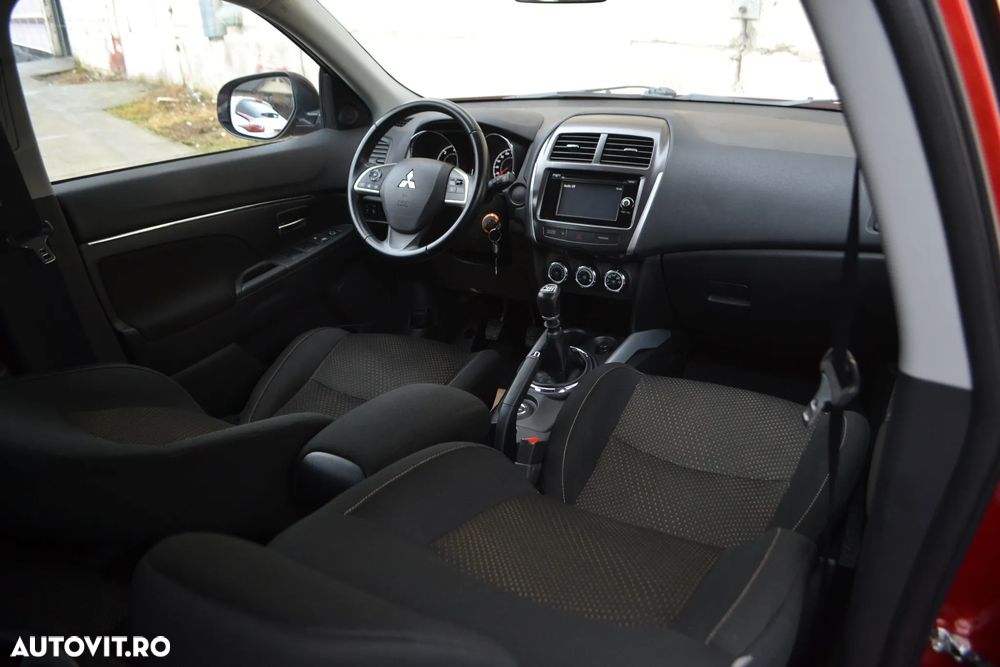 Mitsubishi ASX 1.8 DI-D 4WD Instyle - 11