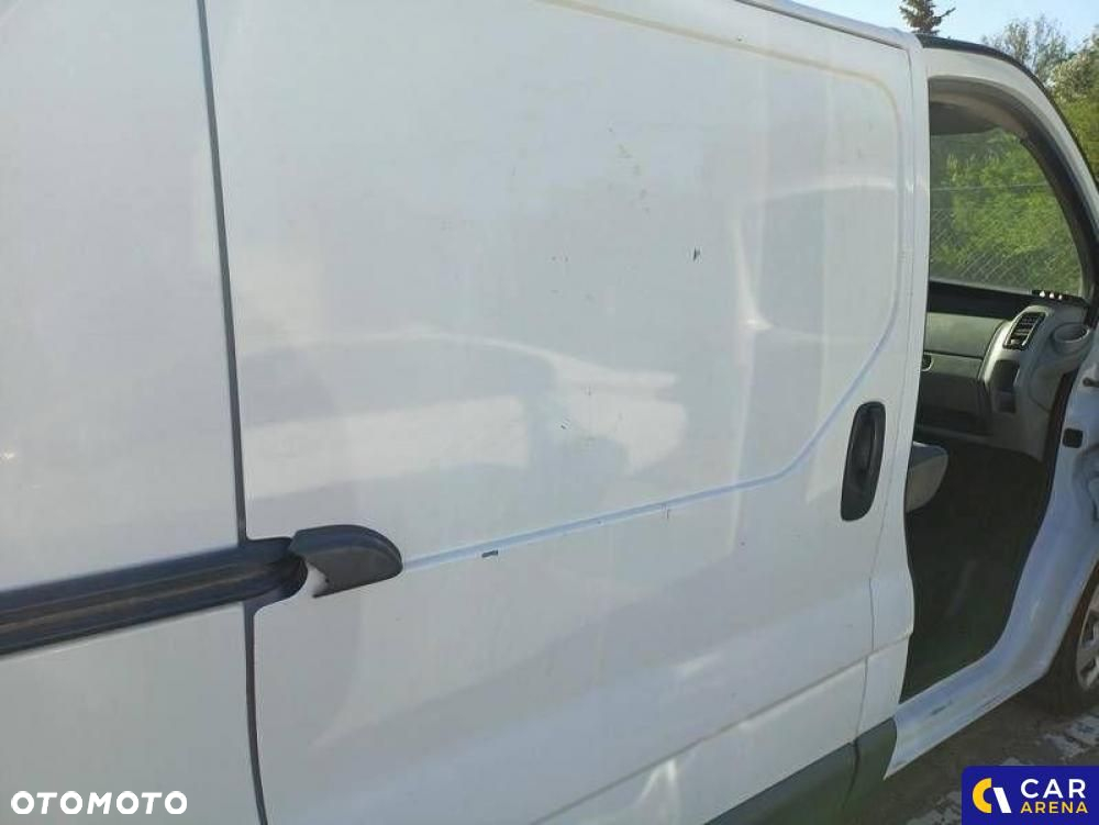 Renault Trafic - 18