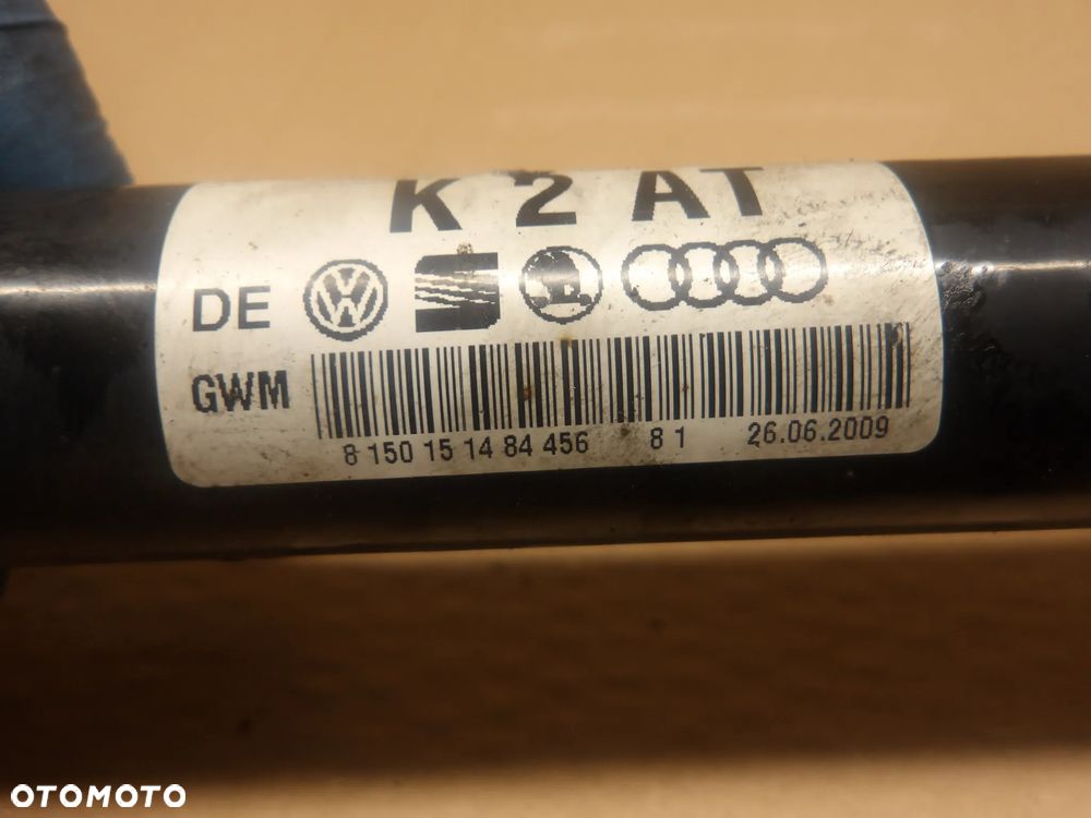 SEAT EXEO KOMBI 08-13 2.0TDI PÓŁOŚ PRAWA LEWA PRZÓD 8E0407272AT 8E0407271AT - 8