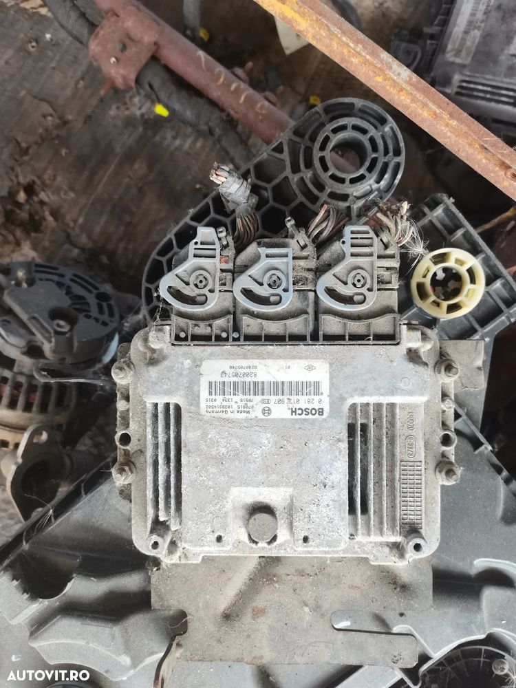 Calculator ECU 0281013907 / 8200705747 / 8200705748 Renault Megane 2 - 1