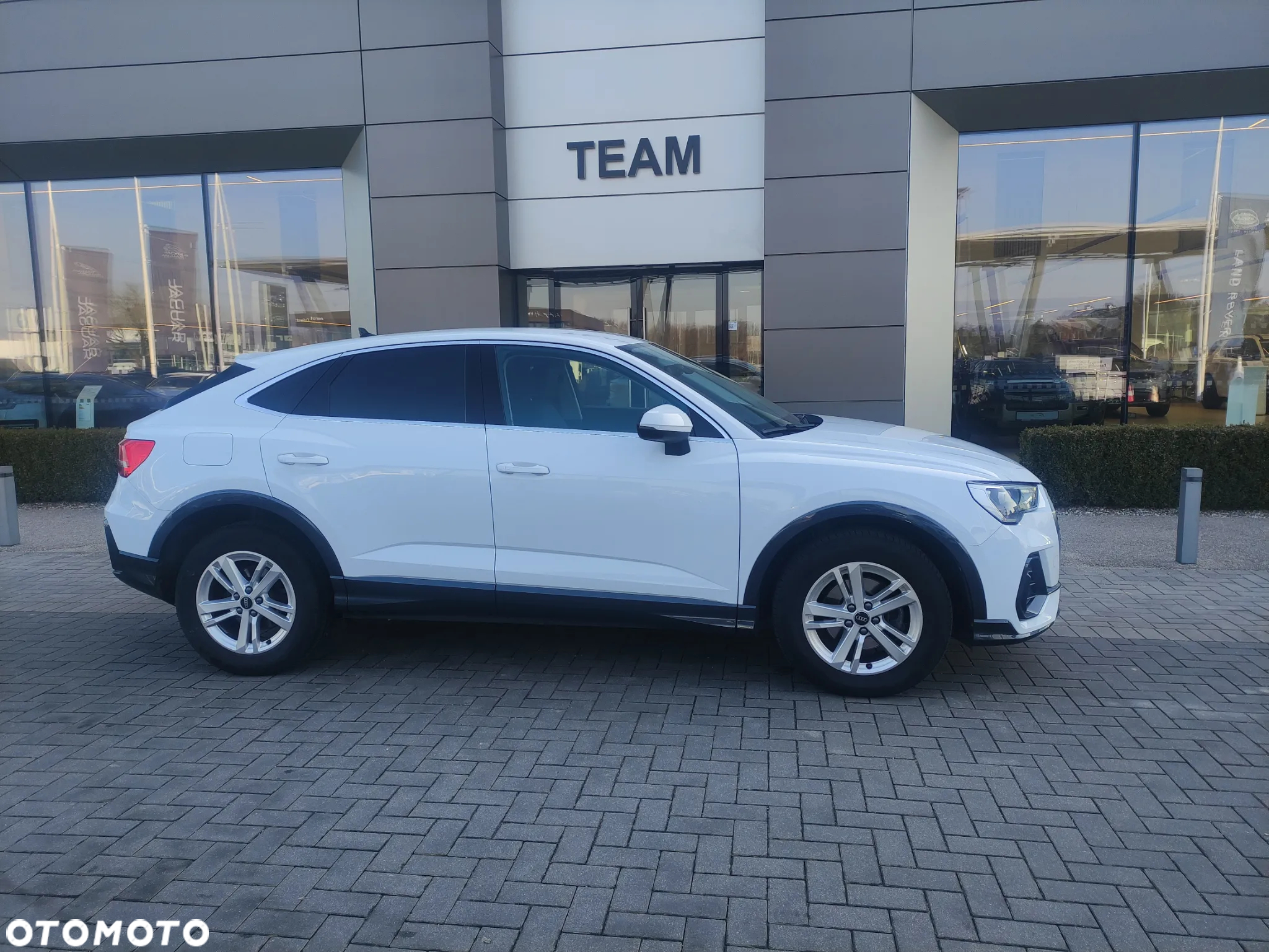 Audi Q3 35 TFSI S tronic - 13