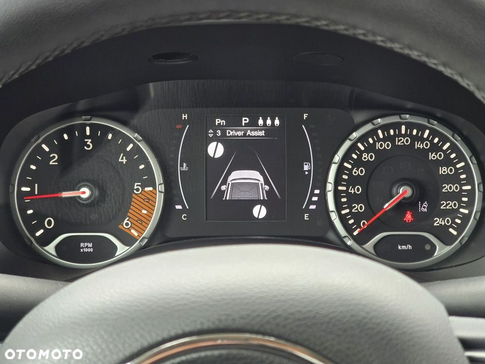 Jeep Renegade 1.6 MultiJet DSG Business Line - 15