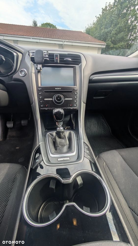 Ford Mondeo 2.0 TDCi Titanium - 16