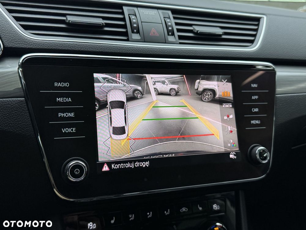 Skoda Superb 2.0 TSI Style DSG - 38
