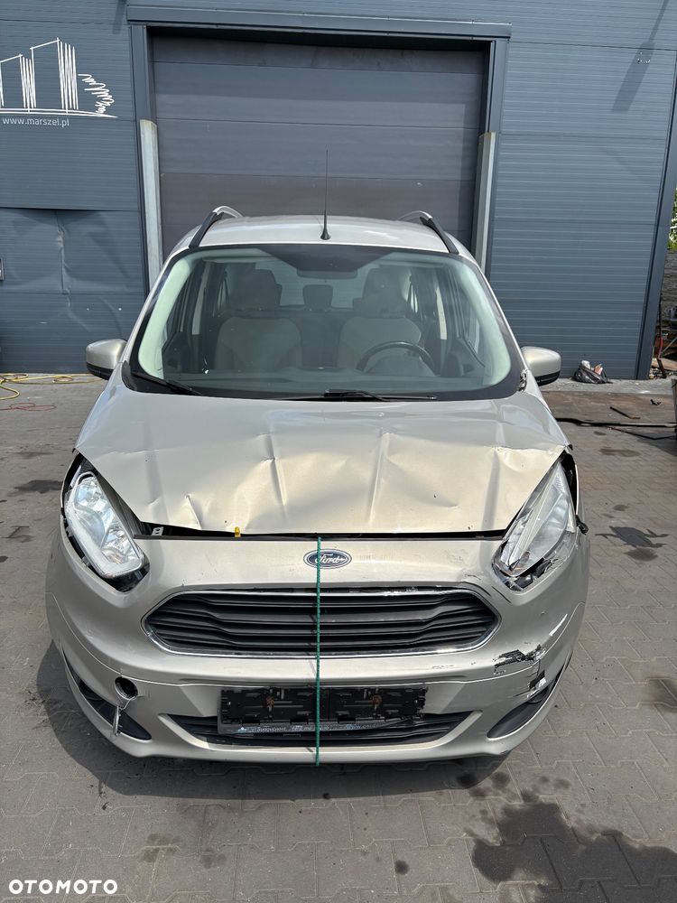 Ford Tourneo Courier 1.0 EcoBoost Titanium - 3