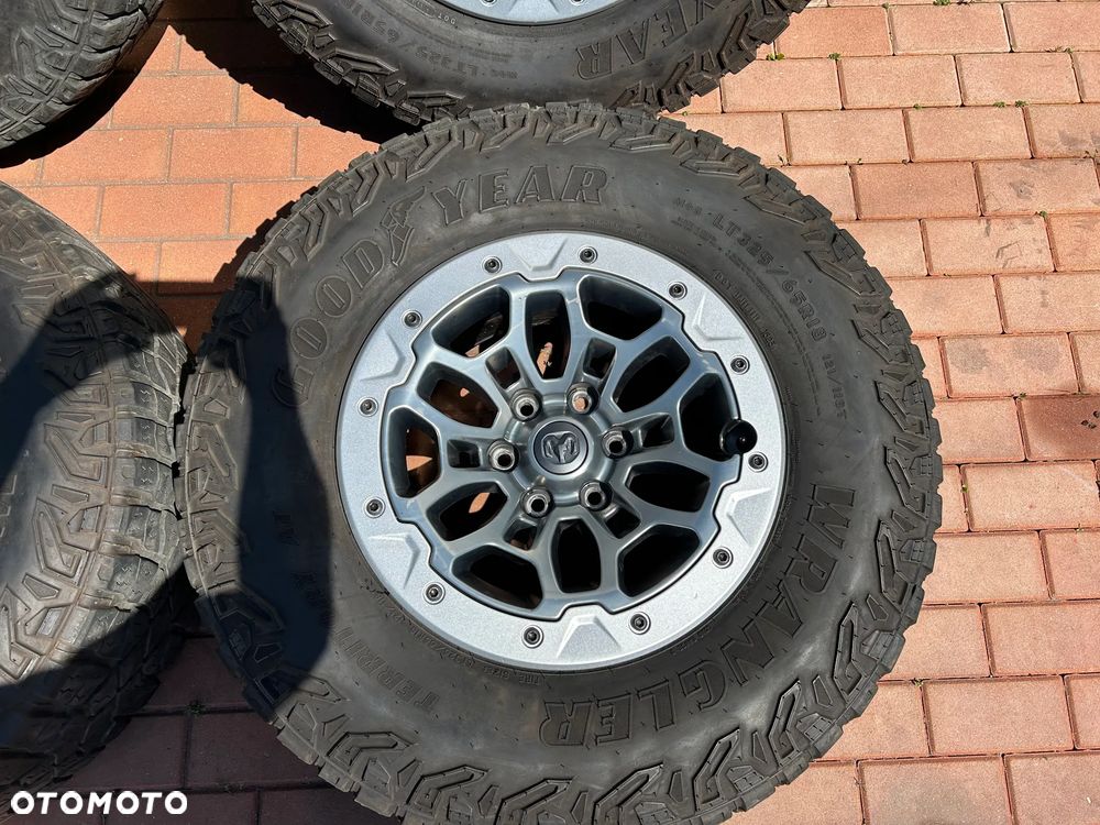 Oryginalne koła Aluminiowe Dodge RAM TRX 18 cali 6x139,7 4szt. Opony Goodyear! 6WC39TRMAA - 6