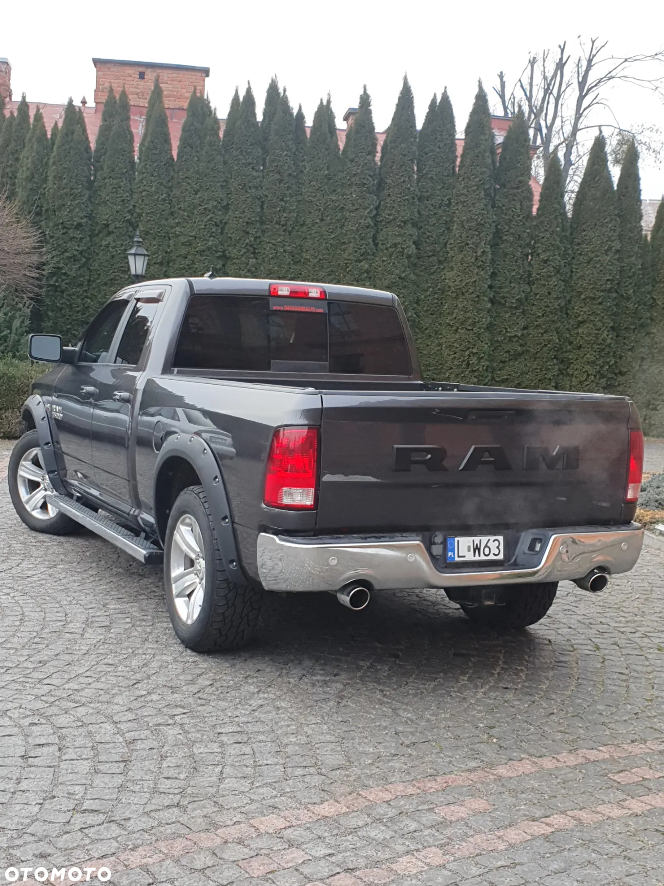 Dodge RAM 1500 5.7 4x4 - 11