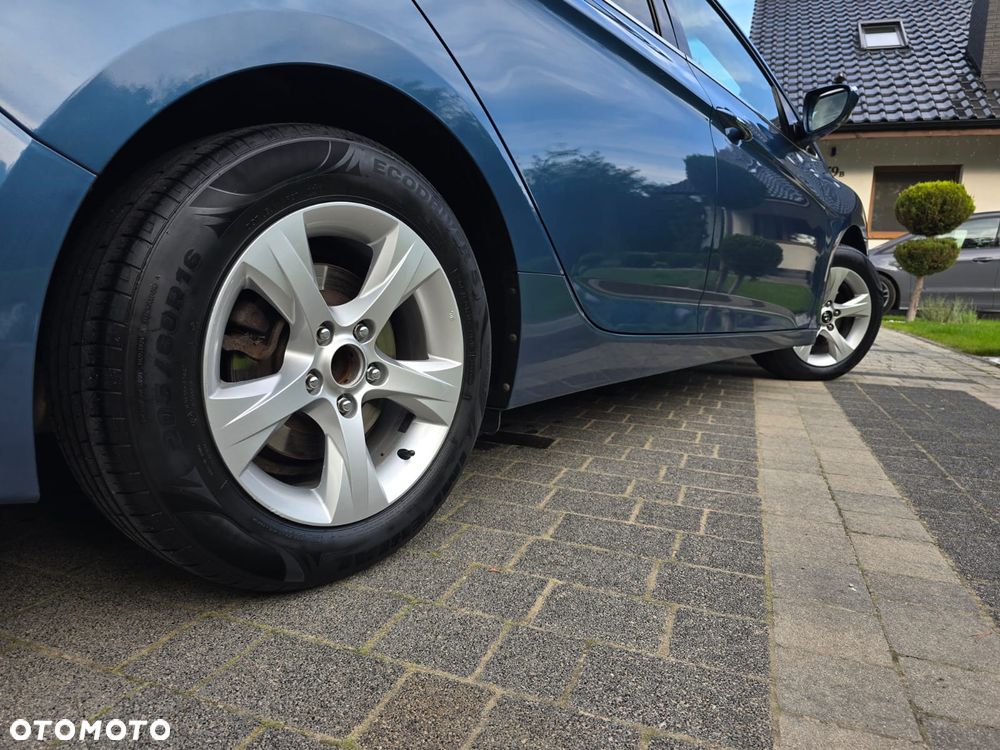 Hyundai i40 2.0 GDI Premium - 11