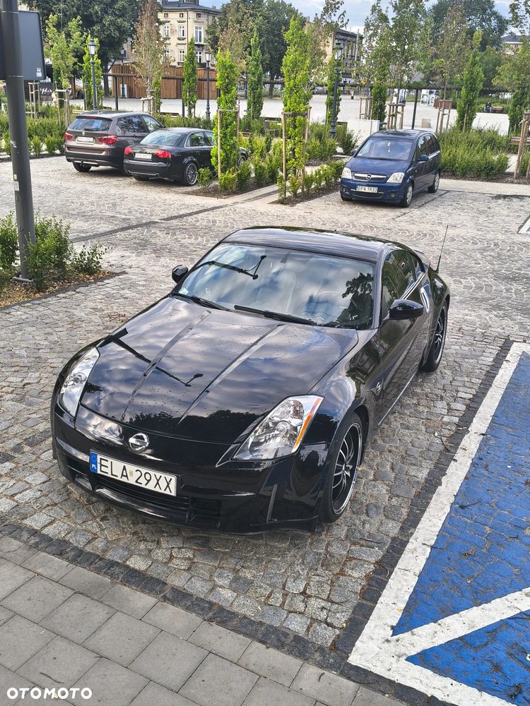 Nissan 350 Z - 10