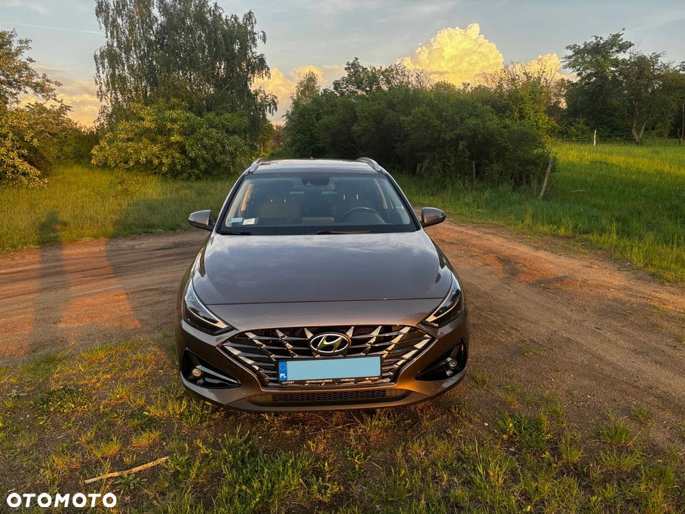 Hyundai i30 ver-1-5-t--gdi-48v-comfort-dct - 2
