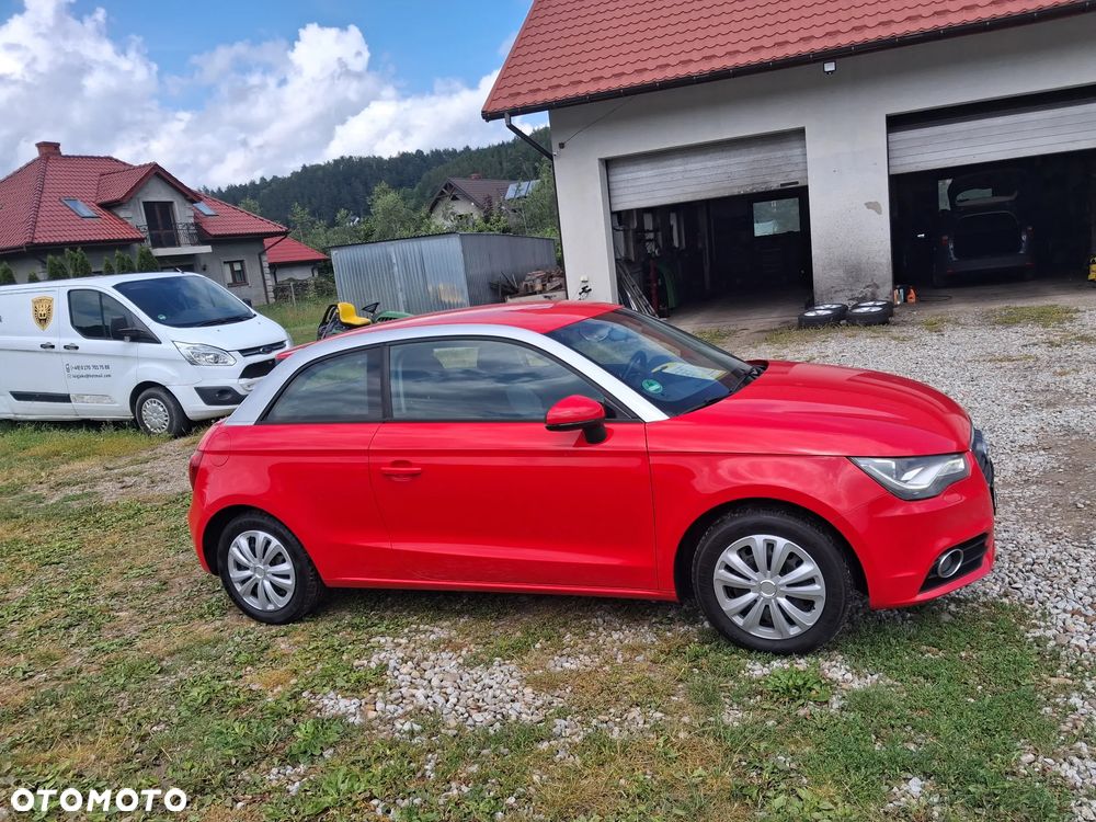 Audi A1 3-drzwiowe 1.6 TDI S line Sportpaket - 4
