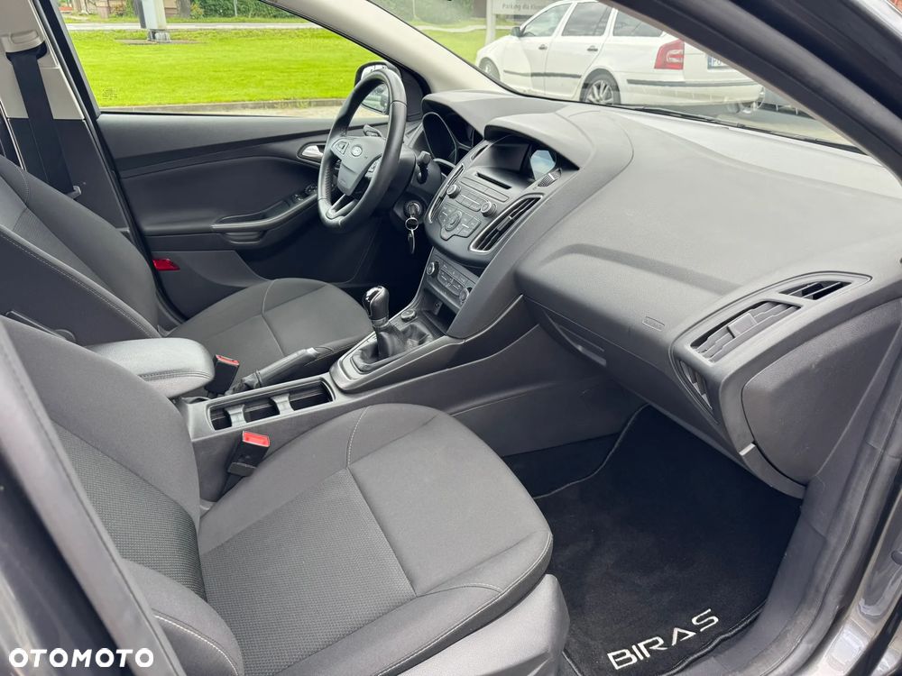 Ford Focus 1.6 SYNC Edition - 12