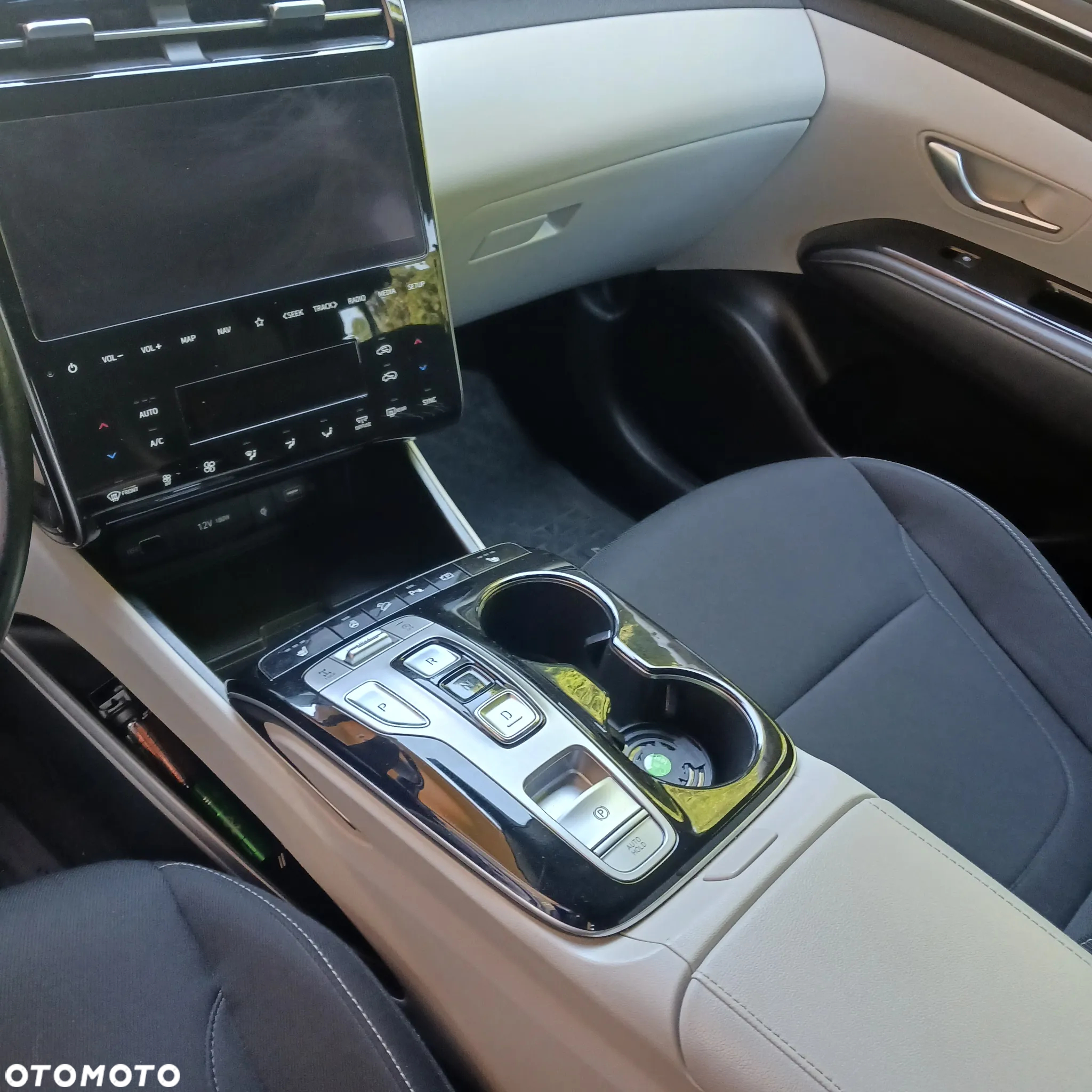 Hyundai Tucson 1.6 T-GDi 48V-Hybrid 4WD DCT Prime - 9