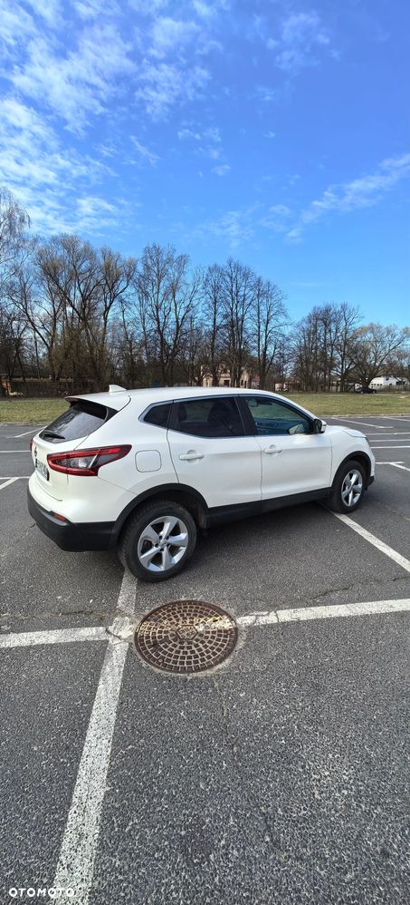 Nissan Qashqai - 2