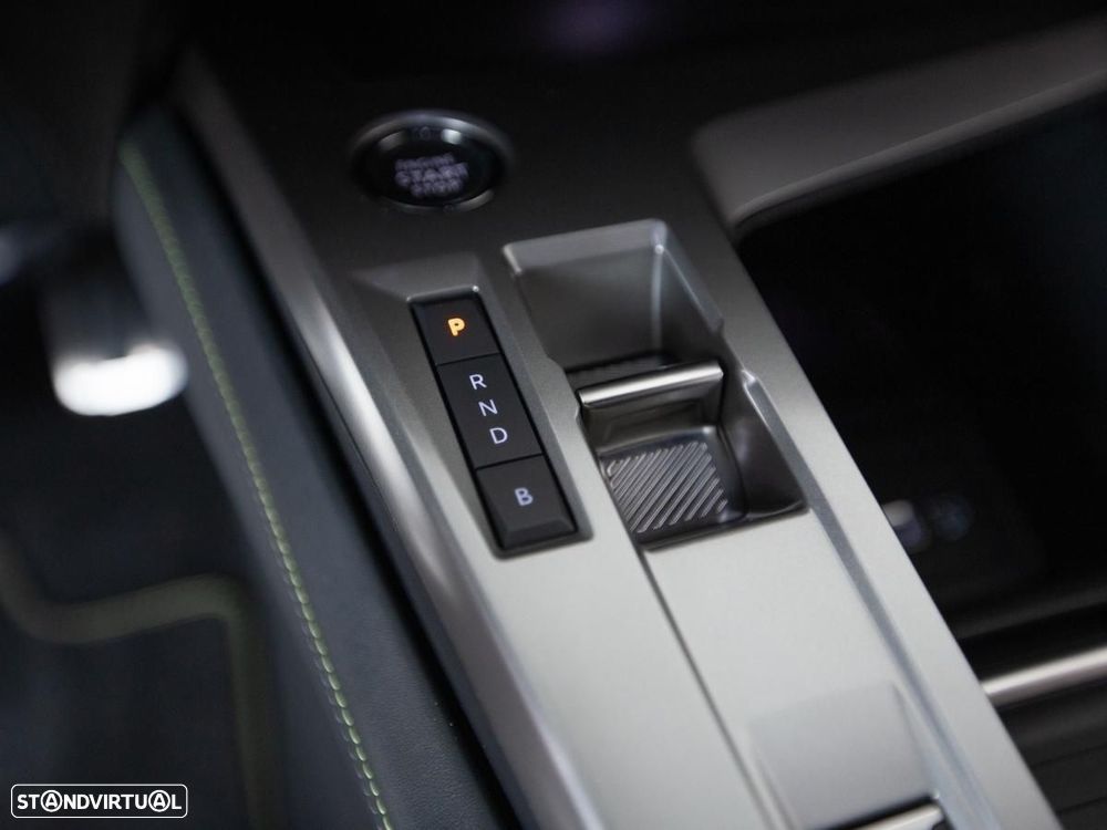 Peugeot 408 Plug-In Hybrid 225 e-EAT8 GT - 17