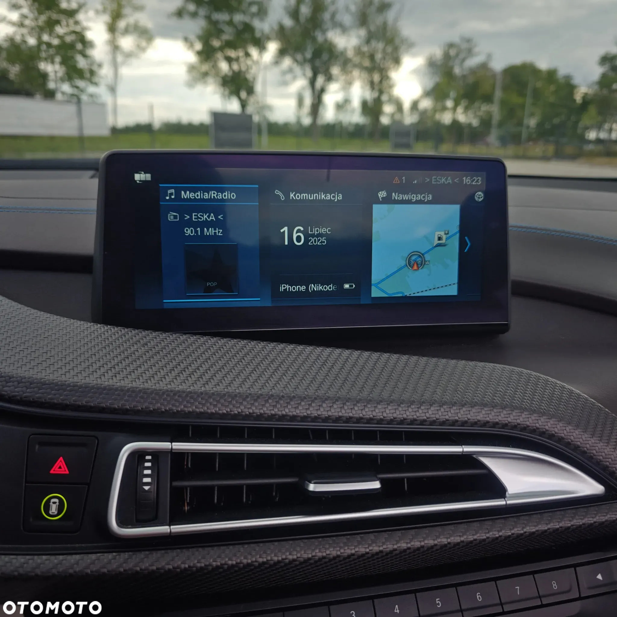 BMW i8 - 10