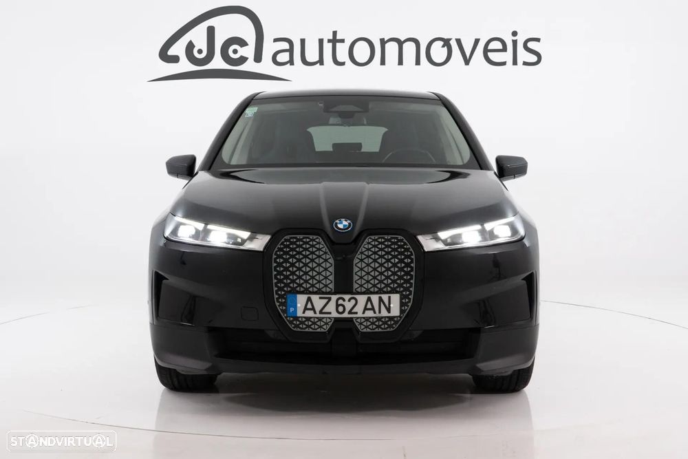 BMW iX xDrive 40 - 6