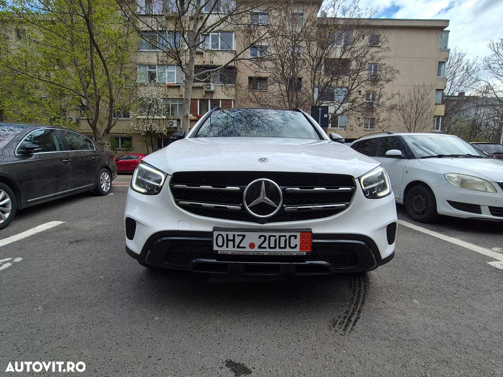 Mercedes-Benz GLC - 40