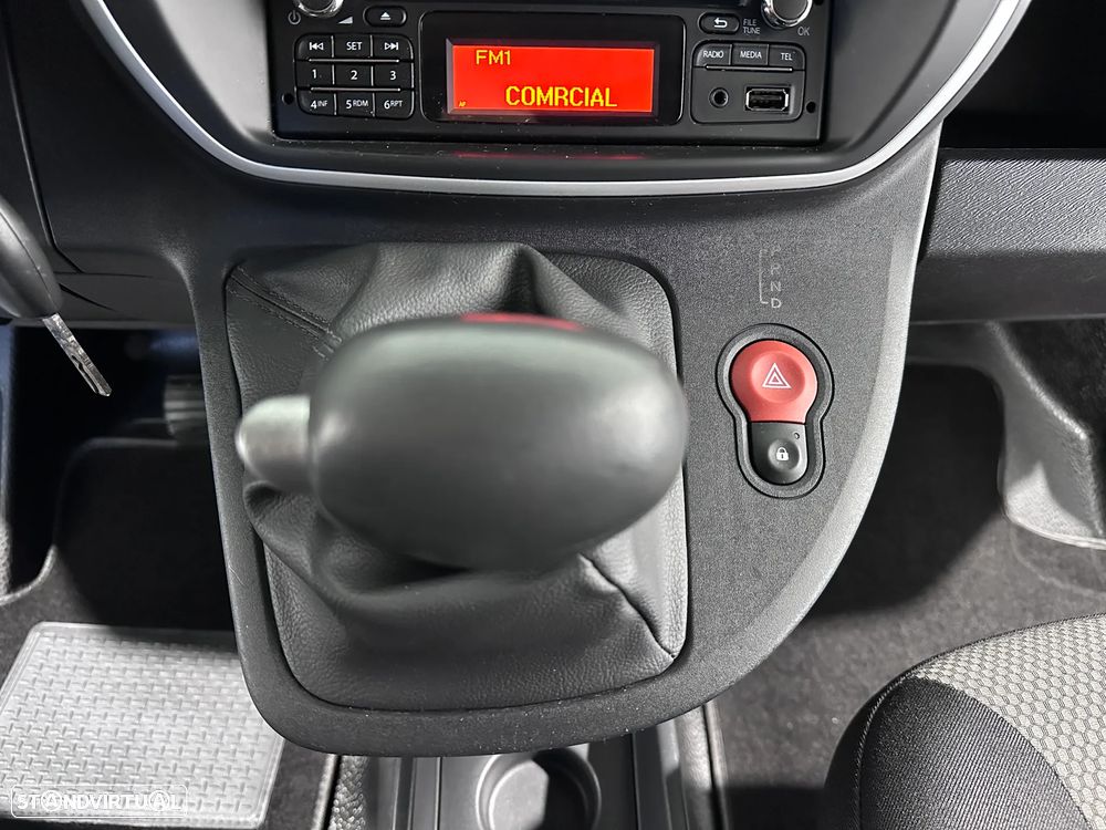 Renault KANGOO Z.E. 33 KW - IVA DEDUTIVÉL - BATERIAS PRÓPRIAS - 28