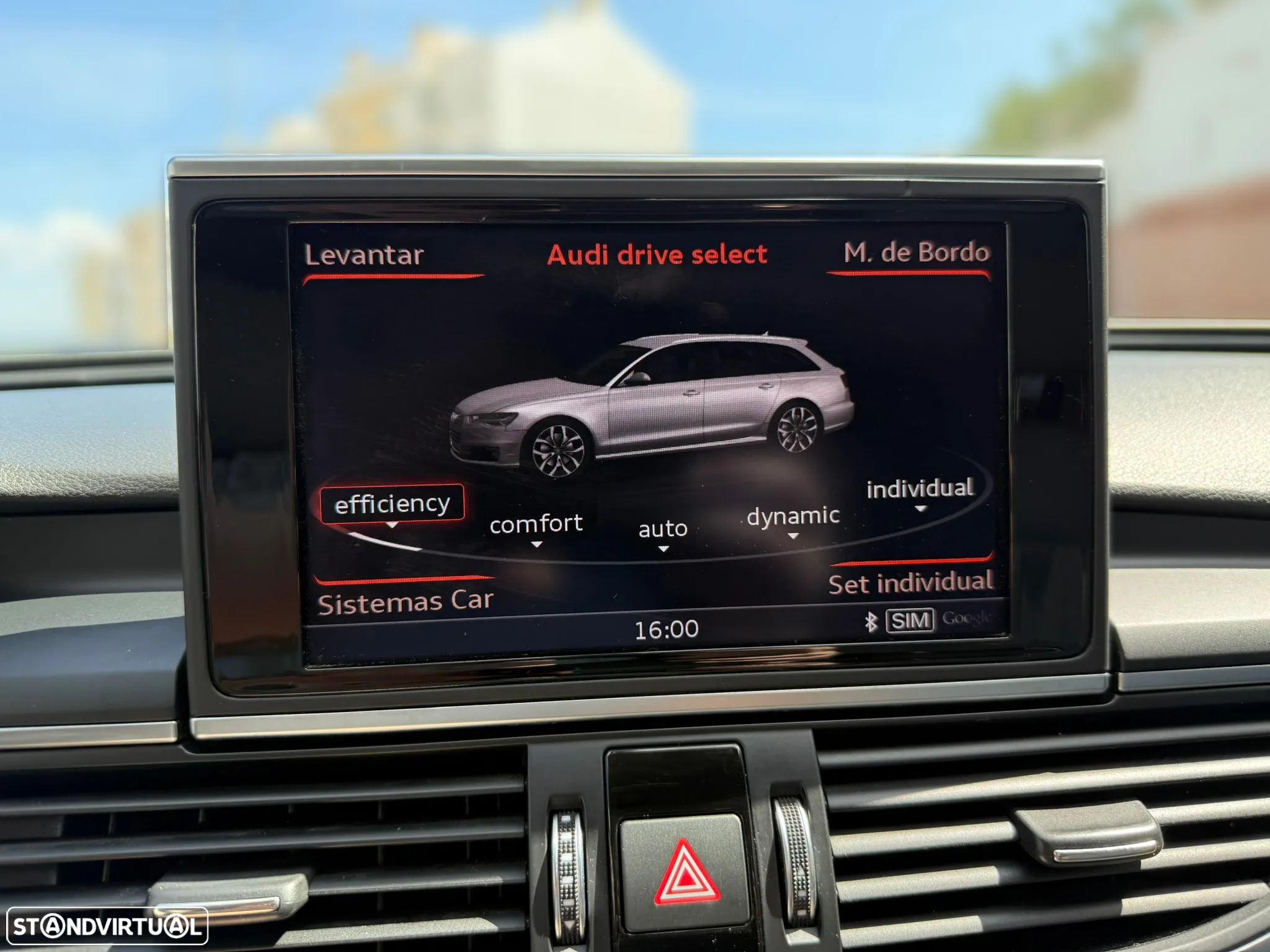 Audi A6 Avant 3.0 TDI V6 quattro Advance S tronic - 25