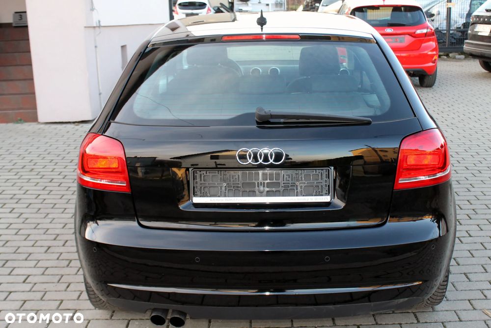 Audi A3 3-drzwiowe 2.0 TDI Ambiente - 8
