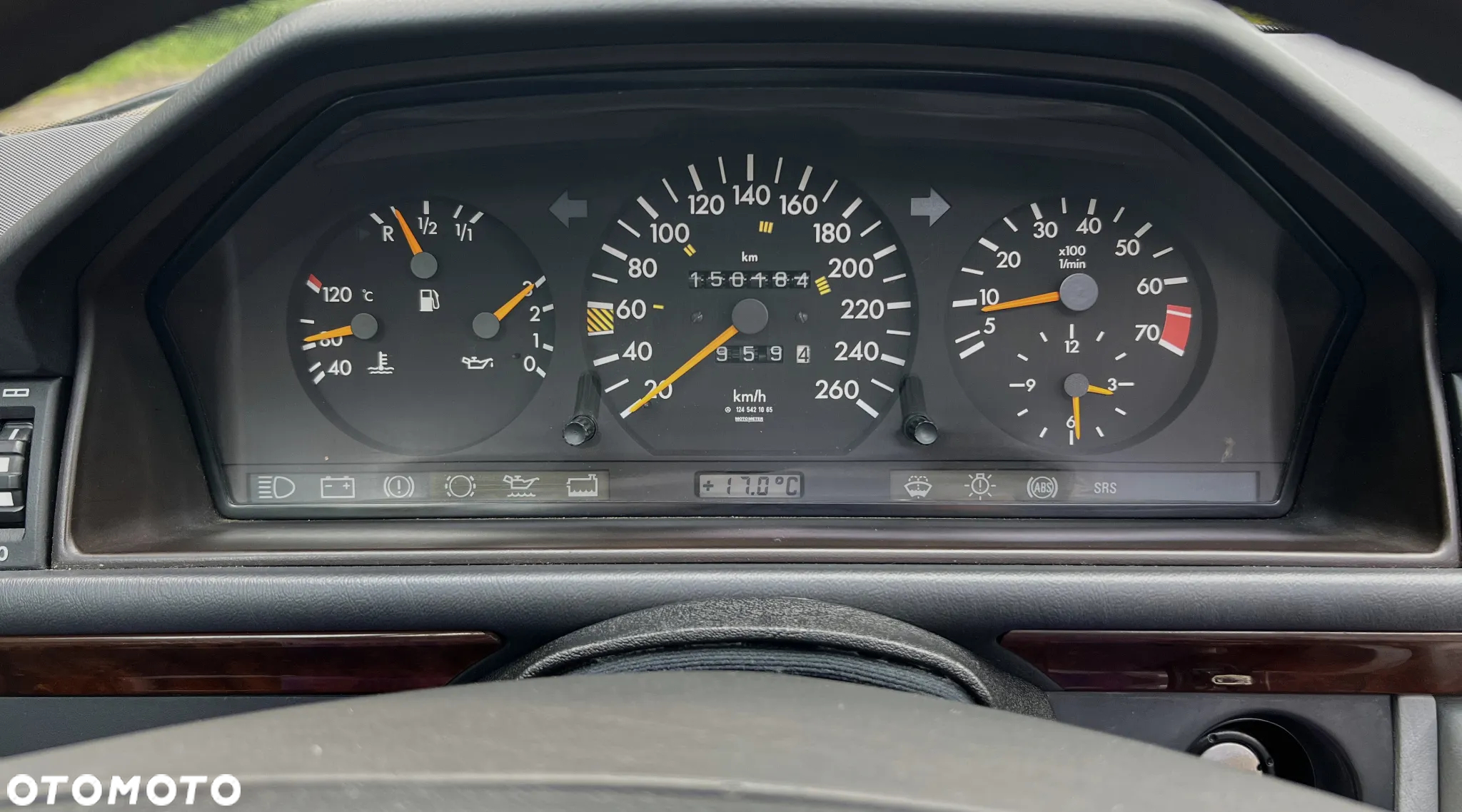 Mercedes-Benz W124 (1984-1993) - 27
