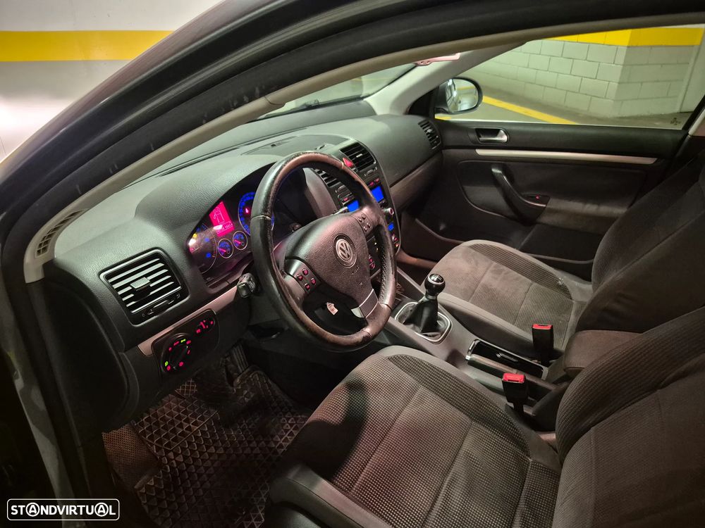 VW Golf Variant 1.9 TDi BlueM Confortline - 27