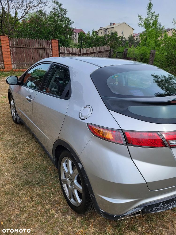 Honda Civic 1.8i-VTEC Comfort - 4