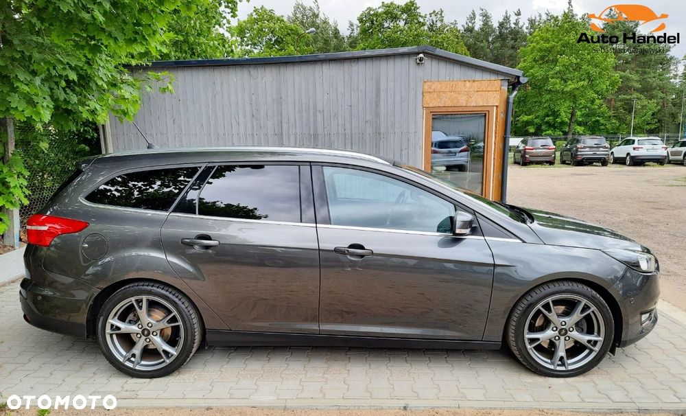 Ford Focus 2.0 EcoBlue Titanium - 12