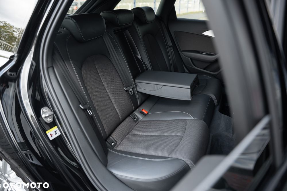 Audi A6 Avant 2.0 TDI ultra S tronic - 36