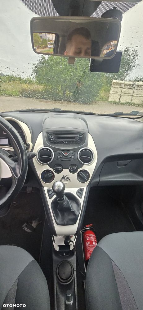 Ford KA 1.3 TDCi Start-Stopp-System Titanium - 12