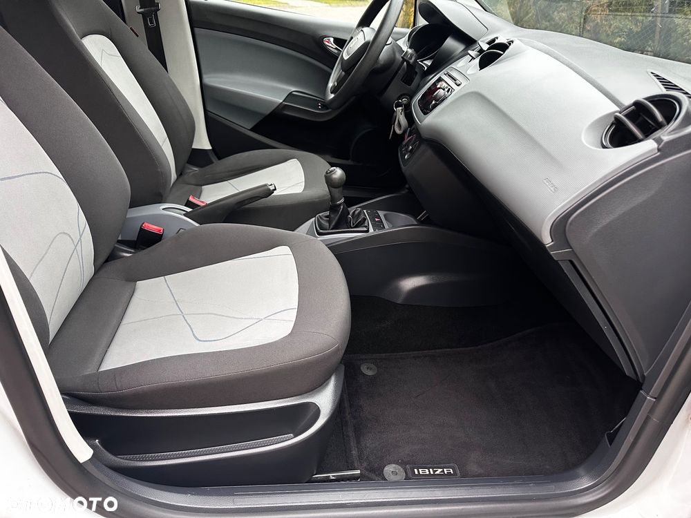 Seat Ibiza 1.4 16V Style - 22