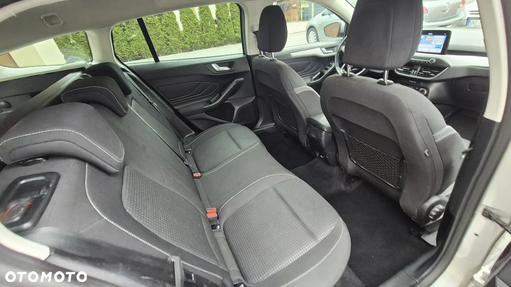 Ford Focus 1.5 EcoBlue Active - 8