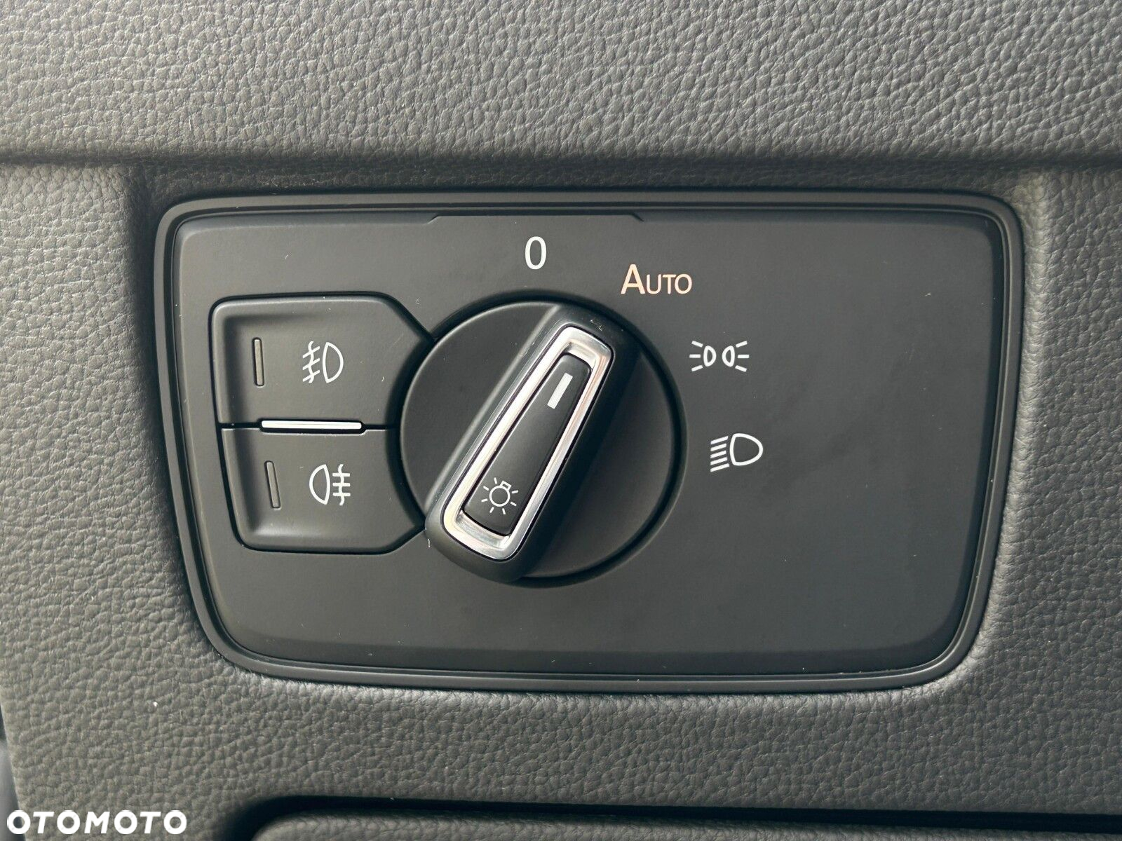 Volkswagen Passat 2.0 TDI EVO Elegance DSG - 21