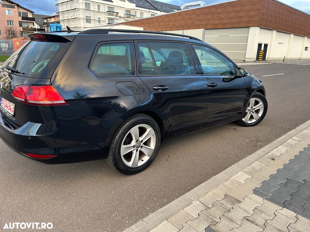 Volkswagen Golf 1.6 TDI BlueMotion Technology Trendline - 24