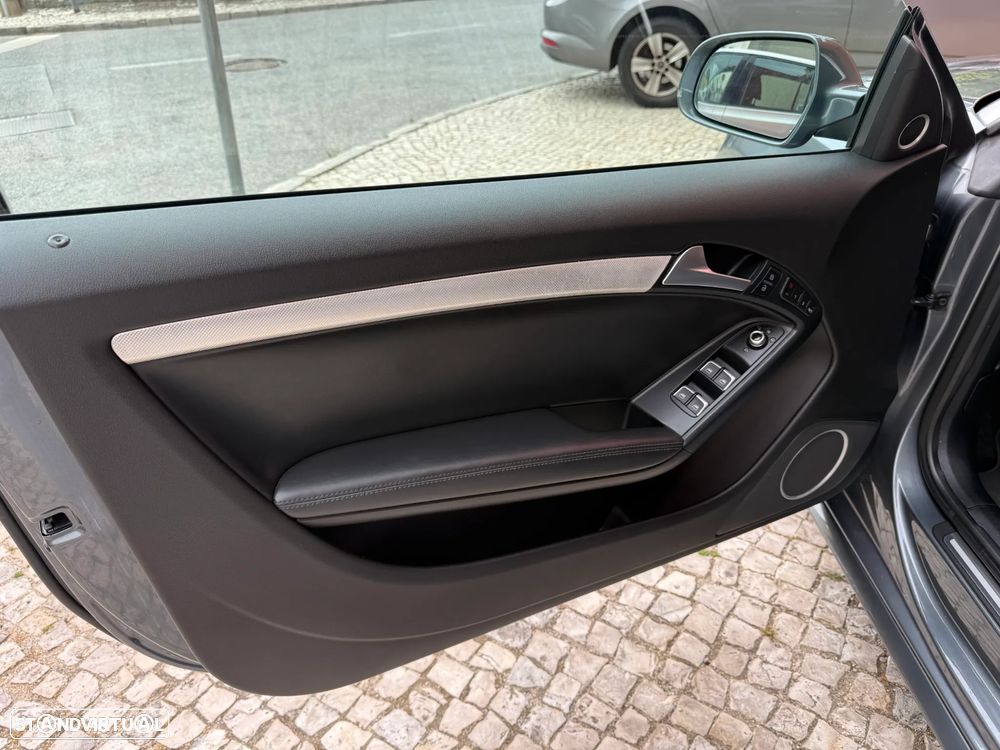 Audi A5 Cabrio 2.0 TDi Multitronic S-line - 16