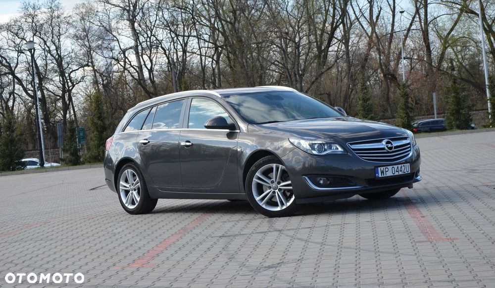 Opel Insignia - 1