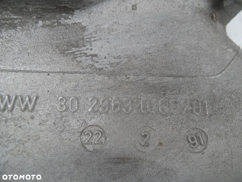 WAHACZ TYLNY ZWROTNICA LEWY TYŁ PORSCHE 911 964 - 3