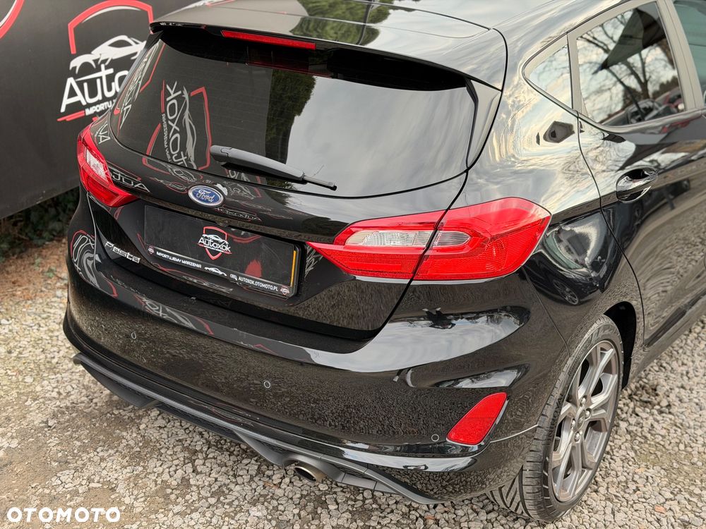 Ford Fiesta 1.5 TDCi S&S ST-LINE - 14